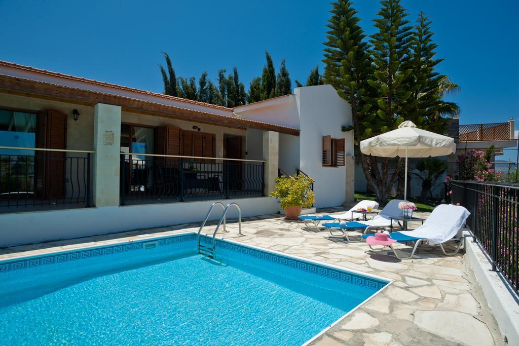 Amalia Villa Polis Exterior foto